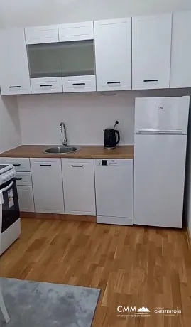 Becici'de eşyalı daire