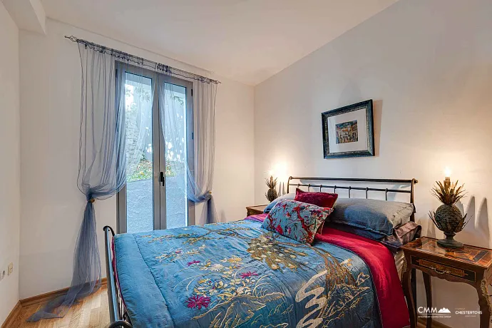 Blizikuće'de Lüks Yatırım Villası – 3 Daire, Havuz ve 120 m² Çatı Terası