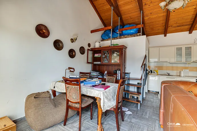 Tivat'ta panoramik deniz manzaralı villa