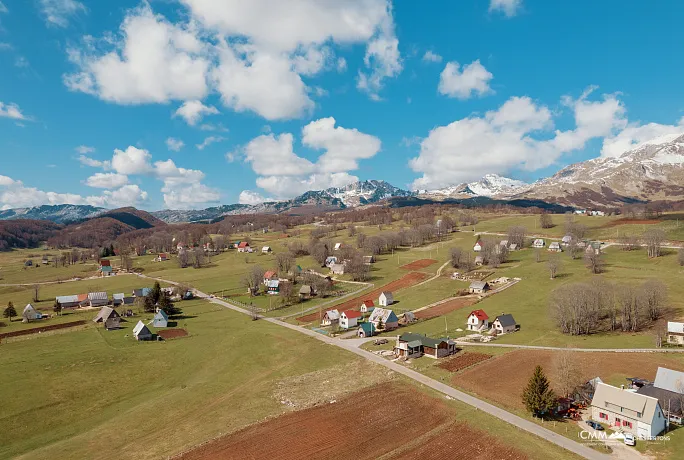 Satılık veya Kiralık — Žabljak’ta Yeni Restoran