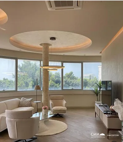 Budva'da iki yatak odalı daire, 112 m²