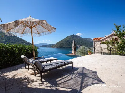 Panoramik Deniz Manzaralı Lüks Villa – Zarafet ve Konfor Bir Arada