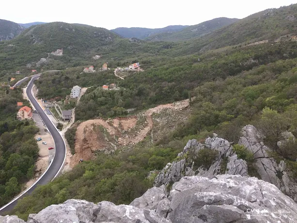 Lapcici'de panoramik deniz manzaralı satılık arsa