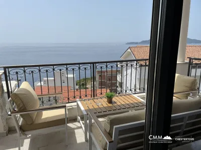 Przno'da iki yatak odalı ve panoramik deniz manzaralı daire