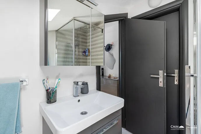 Eşsiz Deniz Manzaralı Lüks Penthouse – Dobrota, Karadağ