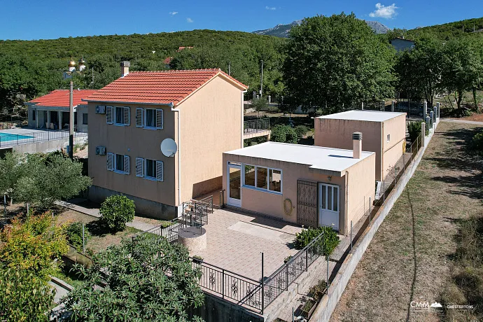 Kotor, Kovači’de Ev