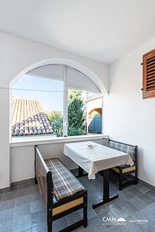3 odalı daire, 90 m², terastan kısmi deniz manzaralı