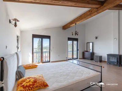 Bar Rivierası’nda 195 m² ev