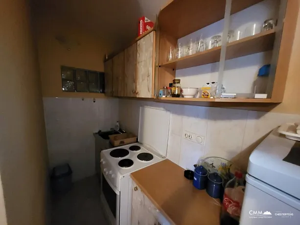 Becici'de deniz manzaralı tek yatak odalı daire