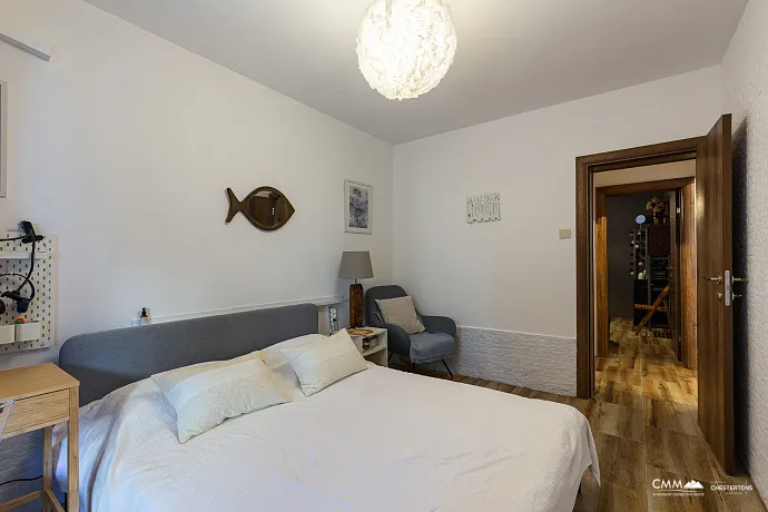 Elegant two-bedroom apartment in Pržno – 57 m²