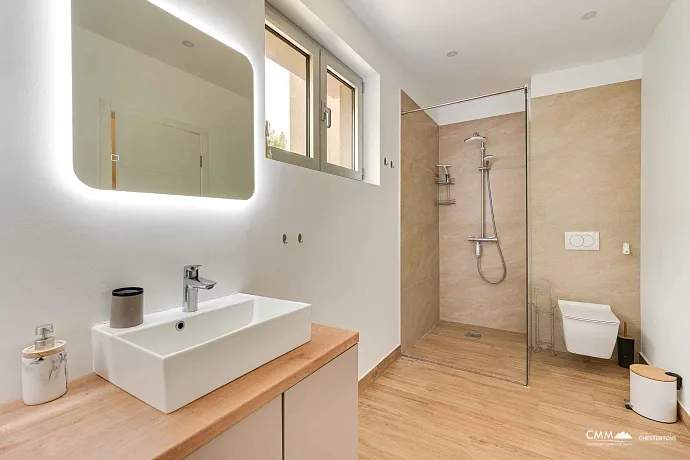 DENİZ MANZARALI, LÜKS 3 YATAK ODALI SATILIK DAİRE