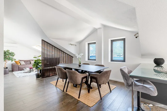 Eşsiz Deniz Manzaralı Lüks Penthouse – Dobrota, Karadağ