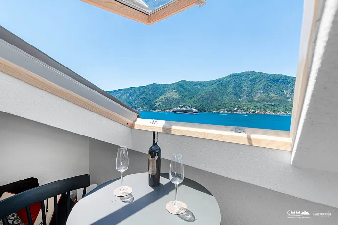 Eşsiz Deniz Manzaralı Lüks Penthouse – Dobrota, Karadağ