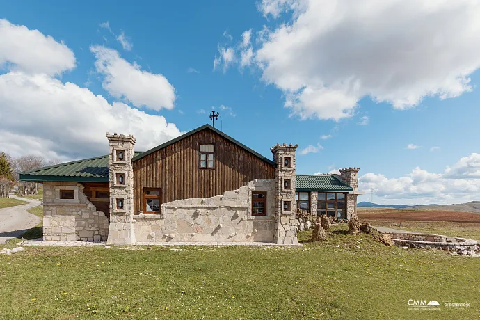 Satılık veya Kiralık — Žabljak’ta Yeni Restoran