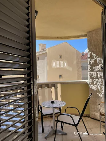 Pržno’da 46 m² modern daire, deniz yakınında