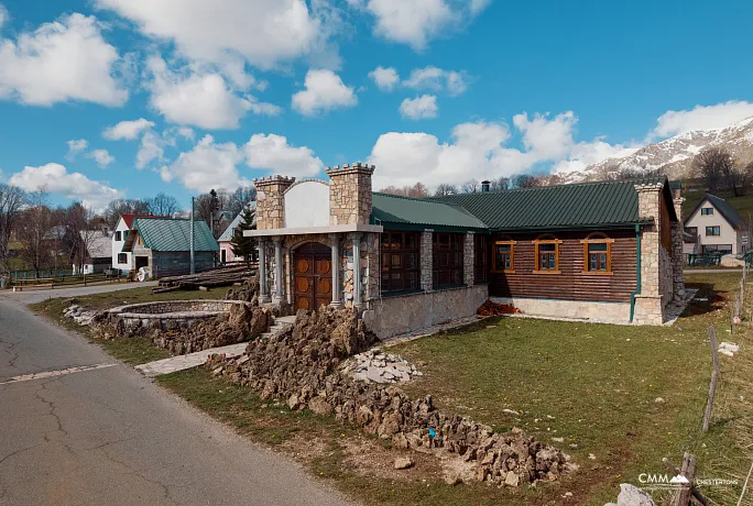 Satılık veya Kiralık — Žabljak’ta Yeni Restoran