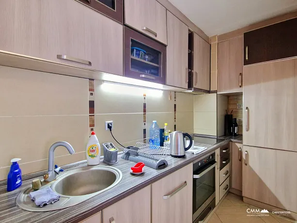 Budva'da Denize Yakın 52 m² Daire