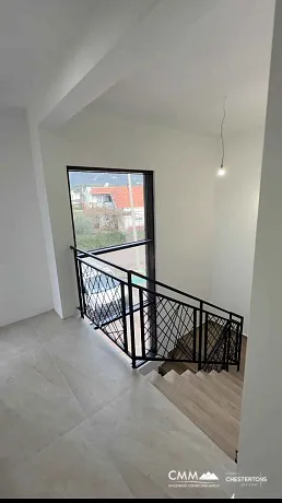 BAR'DA LÜKS EV – 225 m² YAŞAM ALANI