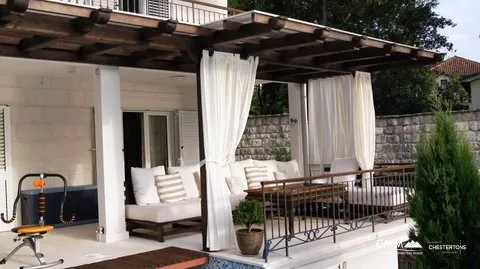 Cephe villa