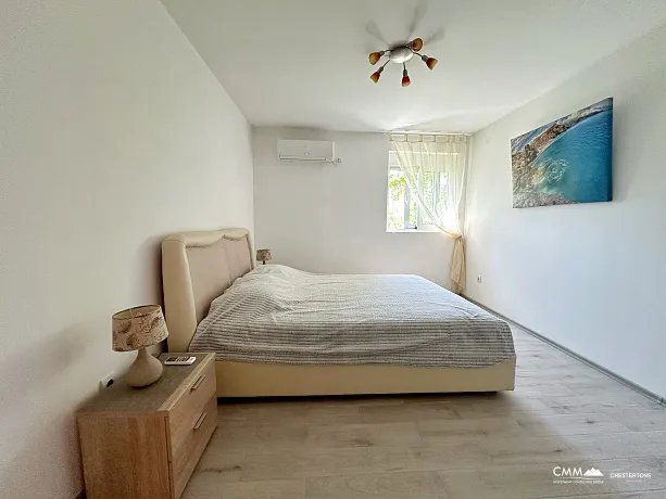 Lustica Bay yakınında havuz ve spa bulunan mini otel