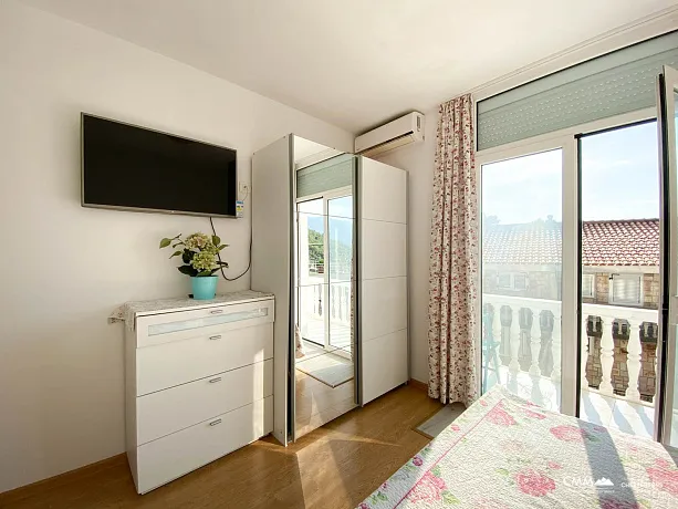 Deniz manzaralı daire