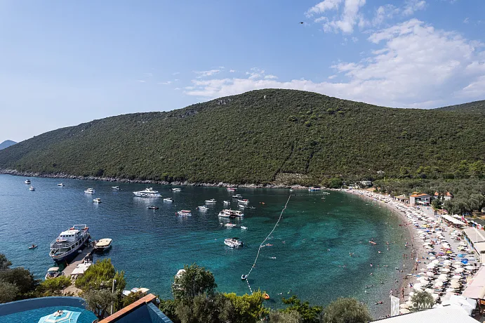 LUŠTICA’DA, MIRIŠTA YAKININDA LÜKS VİLLA — ADRİYATİK’İN EN SEÇKİN LOKASYONLARINDAN BİRİNDE ÖZEL BİR CENNET
