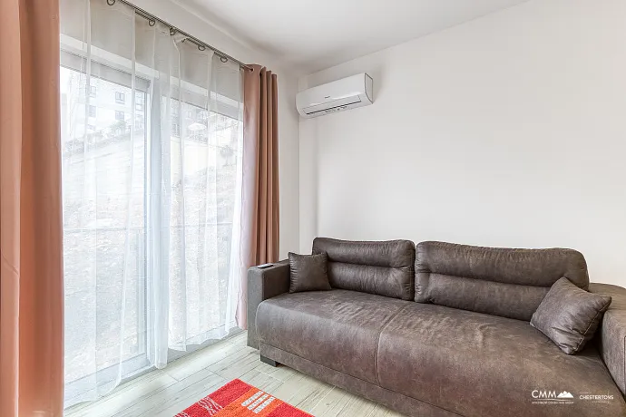 Bečići’de Havuz ve Spa’lı Lüks Kompleks İçinde Stüdyo Daire