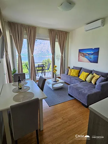 Rafailovići'de Geniş 1 Yatak Odalı Daire