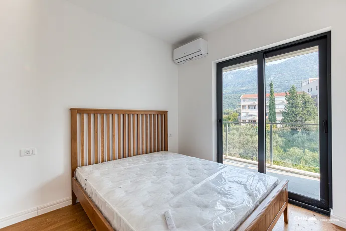 Deniz Manzaralı 52m Modern Daire – Bečići