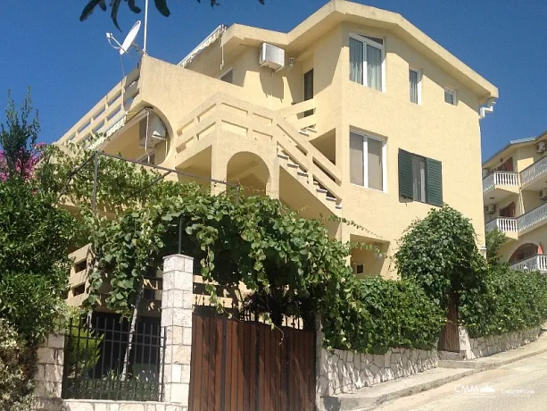 Shushan'da mobilyalı villa