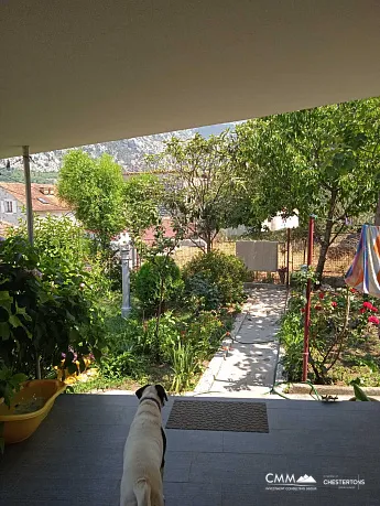 Prcanj'da deniz manzaralı Tek Katlı ev