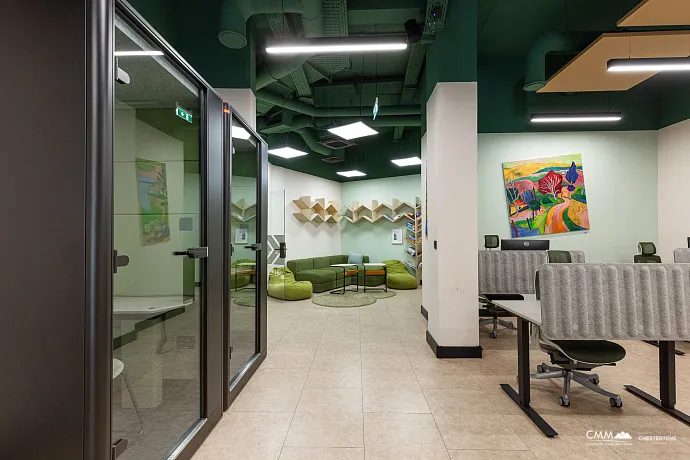Budva'da ticari alan, 400 m²