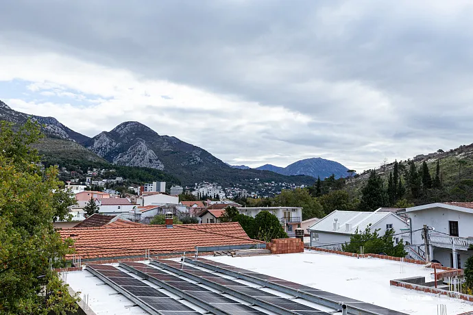 Sutomore'da birinci sınıf bir konumda tek yatak odalı daire