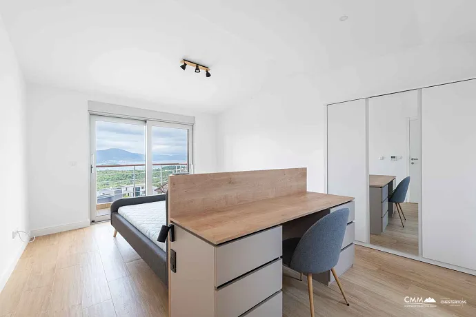 Muhteşem deniz manzaralı lüks penthouse