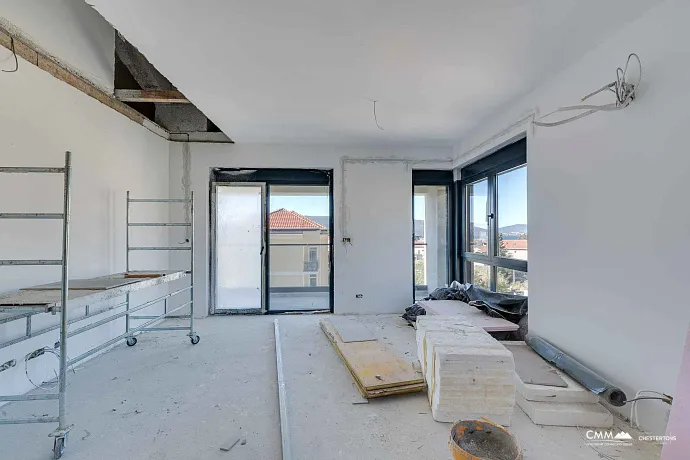 Donja Lastva'da apartman kompleksi