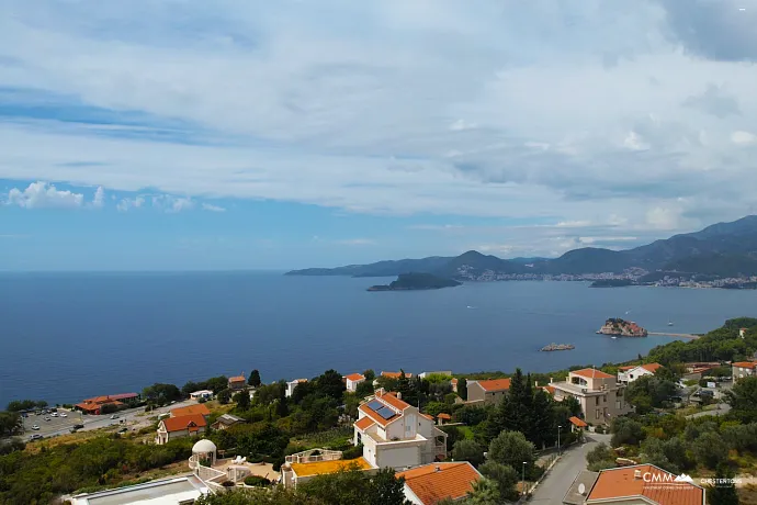 Sveti Stefan’a yakın, Blizikuće’de lüks villa
