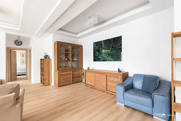 Kostanjica’da Panoramik Deniz Manzaralı 107 m² 3 Odalı Daire