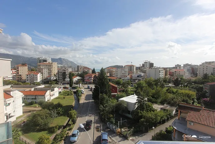 Budva'nın merkezinde geniş daire