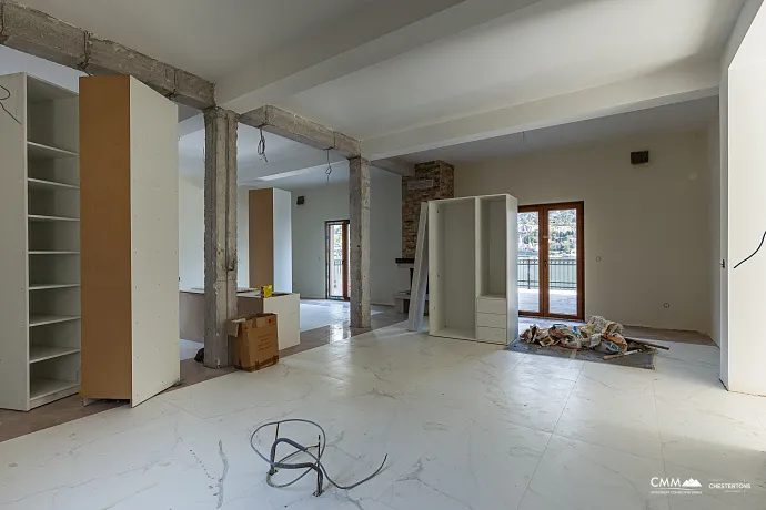 Lüks bir üç katlı villa — Kotor