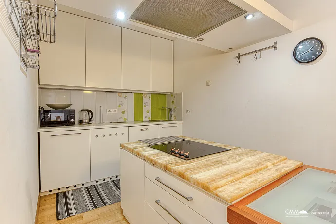 Modern, Konforlu ve Tam Donanımlı Bir Yatak Odalı Daire Plaja Yakın