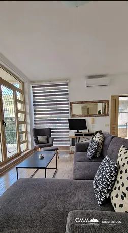 Rafailovići'de Geniş 2 Yatak Odalı Daire