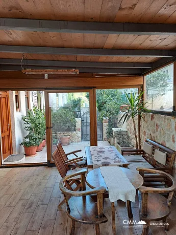 Herceg Novi'de denize yakın iki yatak odalı daire