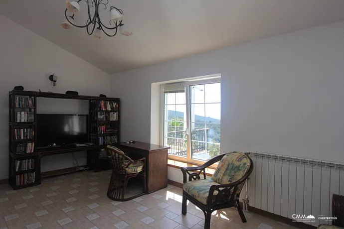 Deniz manzaralı lüks villa