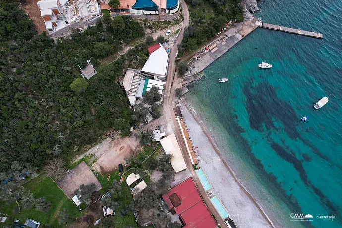 Karadağ kıyısının en güzel ve en çok tercih edilen bölgelerinden biri olan Žanjice’de satılık arsa