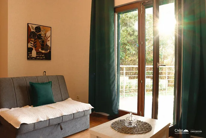 Risan'da 65m2 denize yakın tek yatak odalı daire