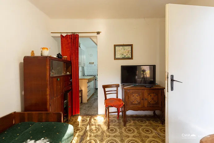 Satılık – Boka Kotorska Körfezi Manzaralı Otantik Taş Ev