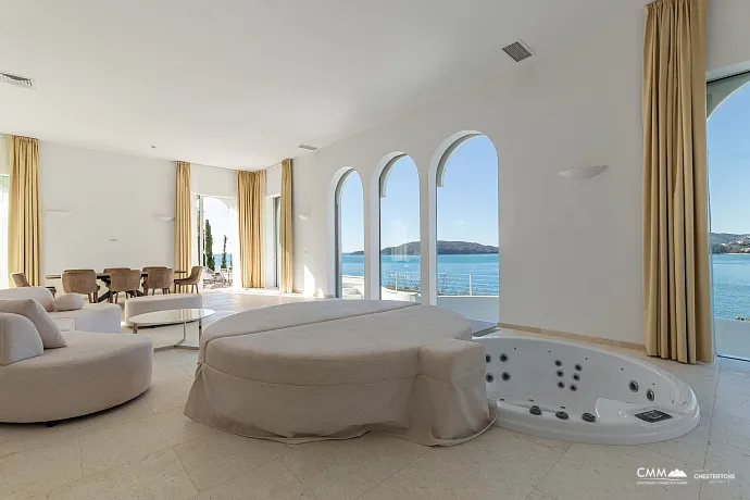 PURE MANSIONS kompleksinde lüks villalar