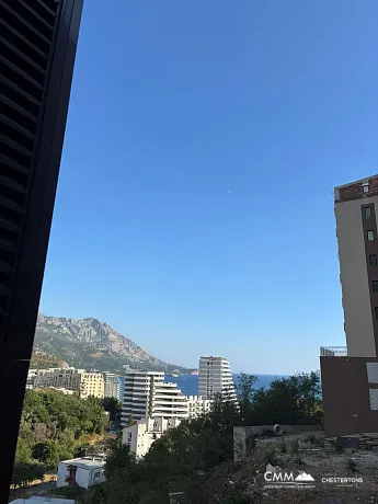 Bečići’de Havuz ve Spa’lı Lüks Kompleks İçinde Stüdyo Daire