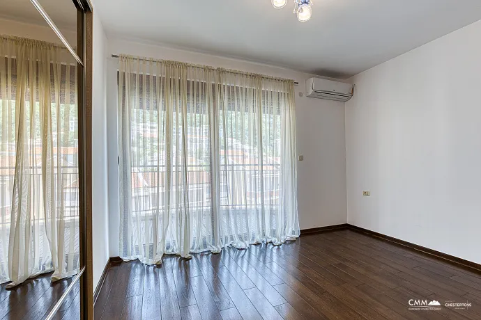Petrovac'ta 3 odalı daire