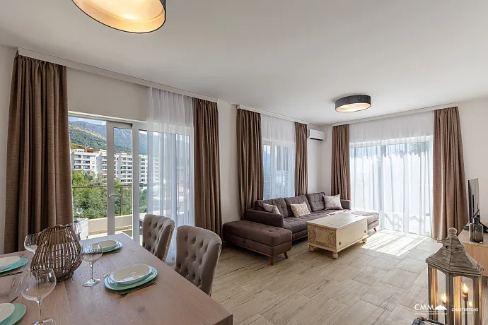 Panoramik Deniz Manzaralı Lüks 2+1 Daire 66 m² – Bečići